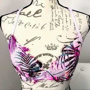 Victoria’s Secret PINK Unlined Floral Underwire Lace Racerback/Back Hook Bra 32C